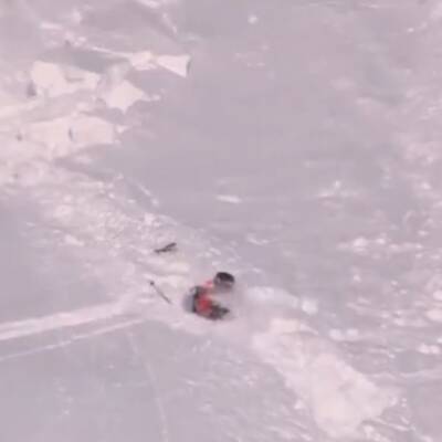 Freerider überlebt diese Mega-Lawine