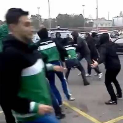 Die Bilder zu den Derby-Krawallen