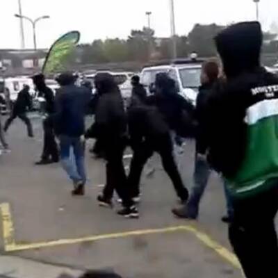 Die Bilder zu den Derby-Krawallen