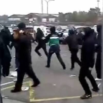 Die Bilder zu den Derby-Krawallen