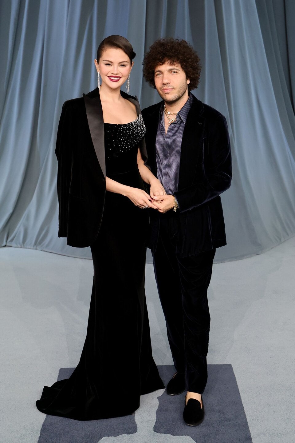 Turtel-Auftritt: Selena Gomez und Benny Blanco feiern Red-Carpet-Debüt als Ehepaar