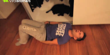 Aus Rache: Pfefferspray auf Klopapier!