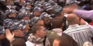 Ukraine: Heftige Proteste kurz vor EM