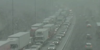 Winter-R&uuml;ckkehr legt Nordfrankreich lahm