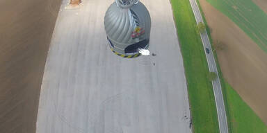 Stratosjump mit Lego-M&auml;nnchen nachgestellt