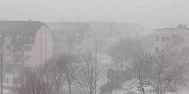 Extremes Scheechaos im Westen Ungarns