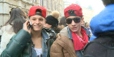 Bieber-Fans belagern Hotel Sacher