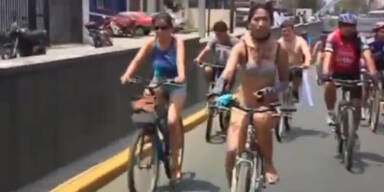 Nacktradel-Proteste f&uuml;r mehr Rechte&lrm; in Peru