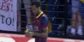 Dani Alves verspeist geworfene "Waffe"