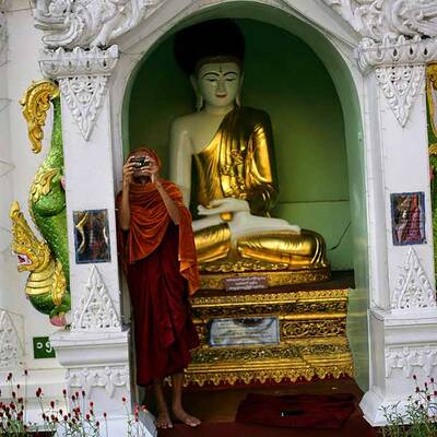 Burma feiert wieder die 