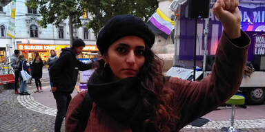 Linkspolitikerin twittert: 'Unser Land ist sch...'