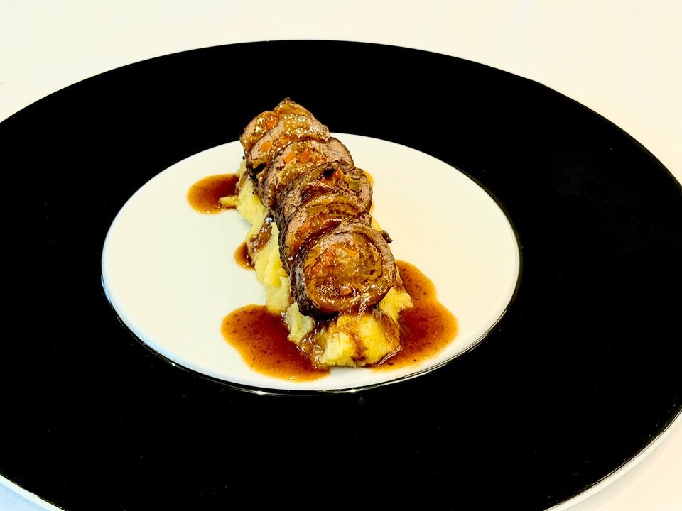 Rindsroulade, ein Klassiker mit Kaffee neu interpretiert.  