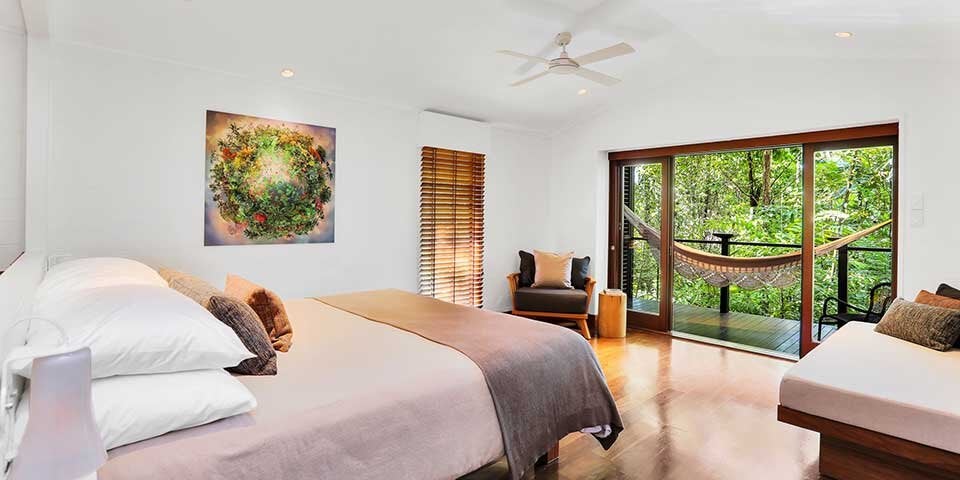 SilkyOaksLodge GardenRetreat