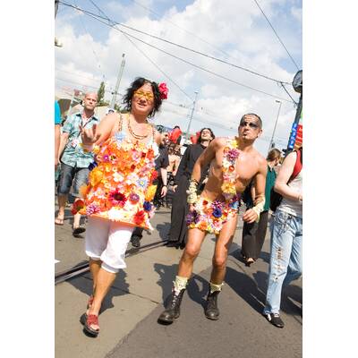 Tausende feiern Homosexuellen- und Transgender-Demo.