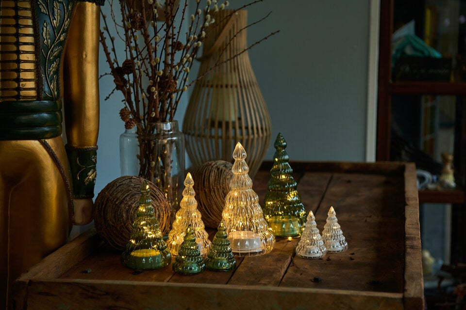 Dekoleuchten und Accessoires für die Weihnachtszeit.