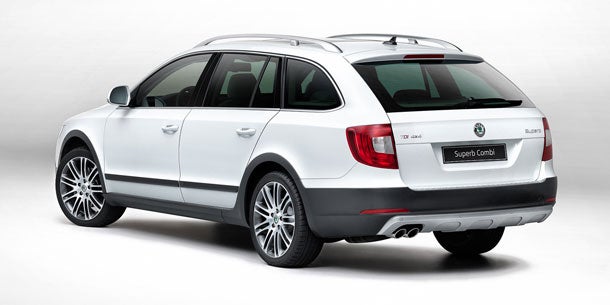 Start für den Skoda Superb Scout