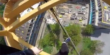 Völlig irre: Mann turnt 100 Meter über Wien