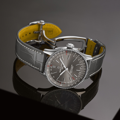 Bicolor StillLife Breilting