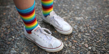 Irrer Messer-Mann raubt einzelne Socken