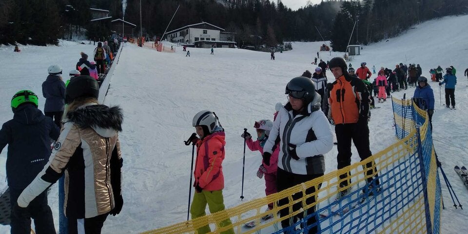 Sogar das kleine Skigebiet Eberschwang kann frühzeitig starten