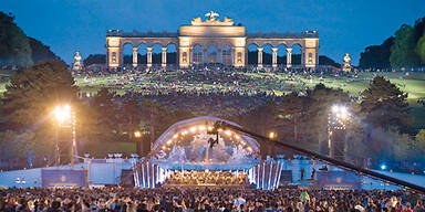 Star Wars vor der
Gloriette