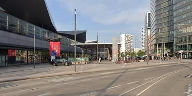 Hauptbahnhof Sonnwendgasse