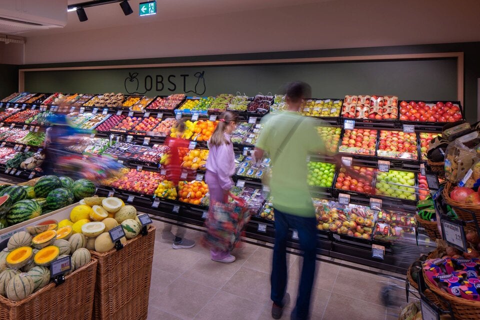 Frische steht klar im Vordergrund: Überzeugen können sich die Kundinnen und Kunden davon bei Brot und Gebäck, den zahlreichen Feinkostschmankerl sowie dem umfangreichen Obst- und Gemüseangebot.