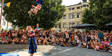 Linzer Pflasterspektakel begeistert Tausende