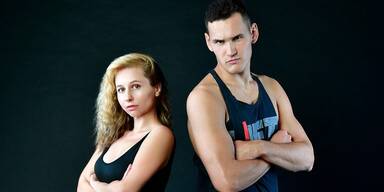 Frau und Mann im Sportbekleidung