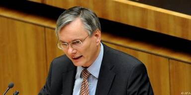 St&ouml;ger: Gute Ans&auml;tze im Kassensanierungspaket