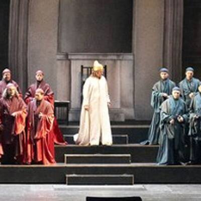 Rihanna - Queen of Downloads