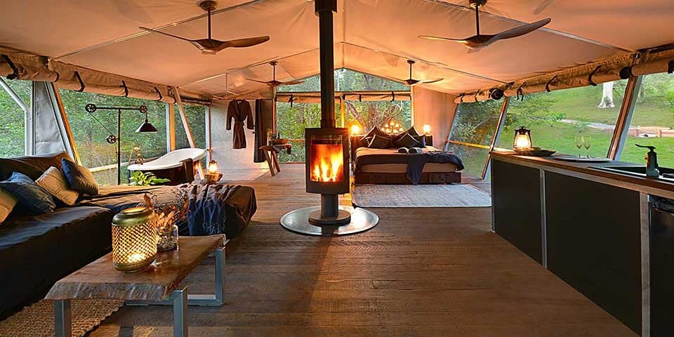 StarryNightsLuxuryCamping