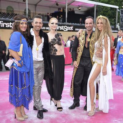 Die Stars am Magenta Carpet