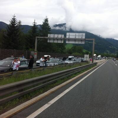 Mega-Pfingststau auf der Tauernautobahn