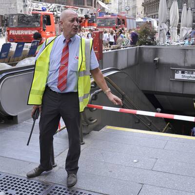 Feueralarm in der U-Bahn am Stephansplatz