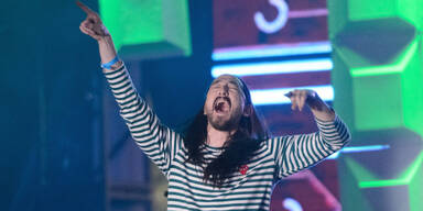 Steve Aoki