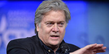 Steve Bannon