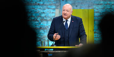 Kanzler Stocker: &Ouml;sterreich soll "neue Weltordnung" mitgestalten