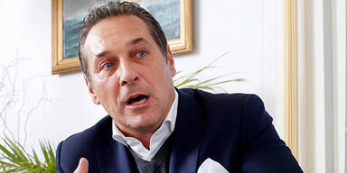 Strache