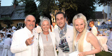 So wild feiert Strache Umfragehoch