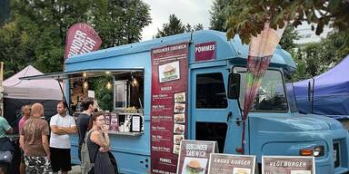 Sich einen Angus Burger g&ouml;nnen