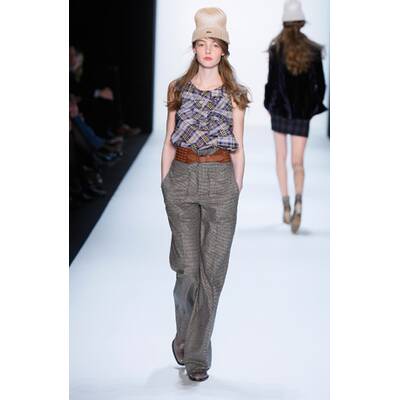 SLIDESHOW: Strenesse Blue H/W 10