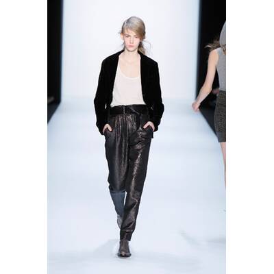 SLIDESHOW: Strenesse Blue H/W 10