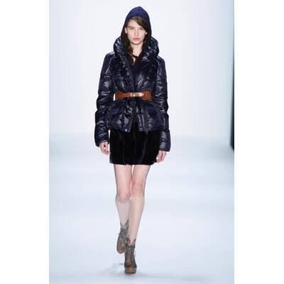 SLIDESHOW: Strenesse Blue H/W 10