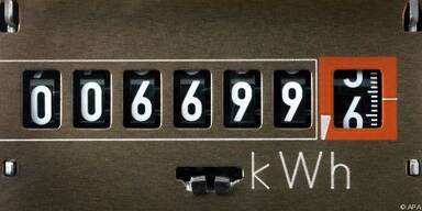 Strom hingegen um fünf Prozent teurer