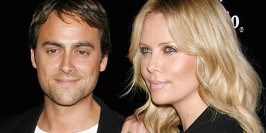 Krise im Urlaub: Charlize Therons Liebes-Twist