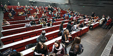 Studenten an Wirtschaftsthemen interessiert