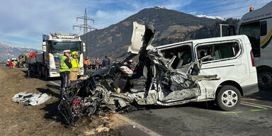 Unfall mit f&uuml;nf Verletzten Stumm