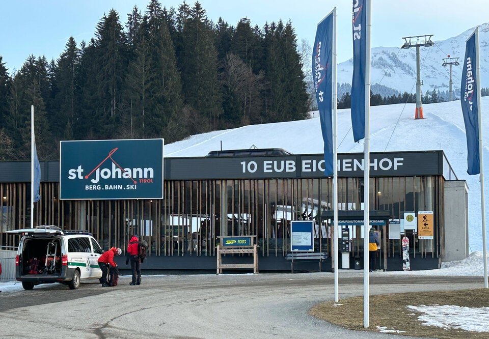 St. Johann Skiunfall Wassergraben