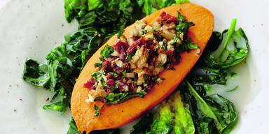 Suesskartoffel gefuellt